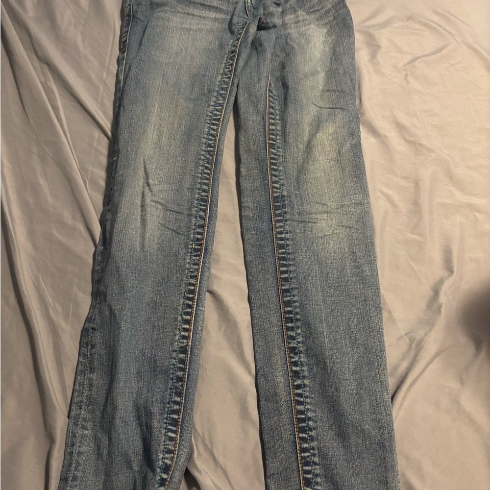 Urban Behavior Women's Light Wash Skinny Jeans
